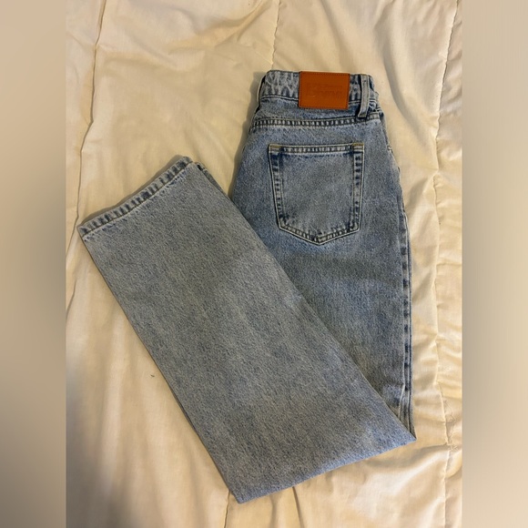 Princess Polly Jeans - Picture 2 of 3